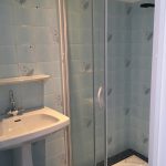 Appartement 6, salle de bain